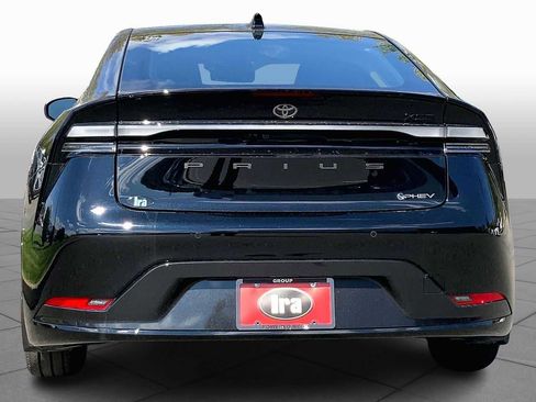 New 2026 Toyota Prius Plug-In Hybrid image 4