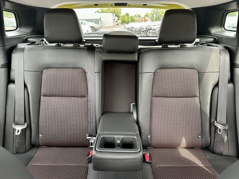 New 2026 Nissan Kicks SR AWD/4WD image 34