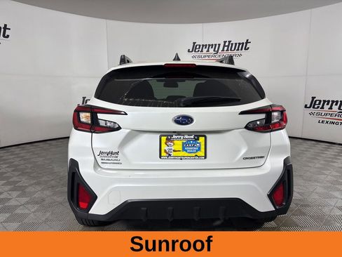 Used 2025 Subaru Crosstrek 2.0i Premium AWD/4WD image 6