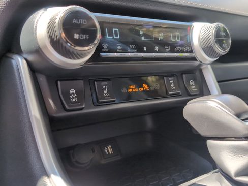 Certified 2025 Toyota RAV4 XLE Premium w/ Weather Package FWD image 40