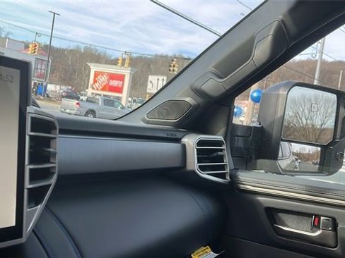 New 2026 Toyota Tundra Limited image 15