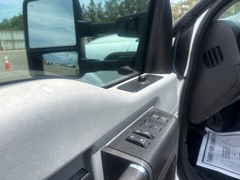 Used 2015 Ford F350 XL w/ Power Equipment Group AWD/4WD image 12
