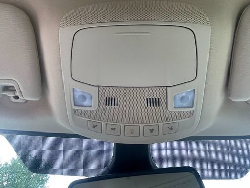 Used 2021 Ford Edge SEL w/ Cargo Accessory Package AWD/4WD image 23