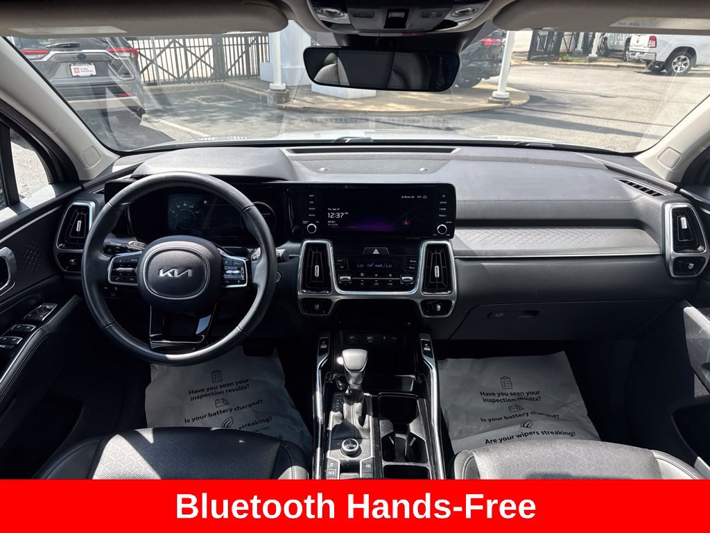 Used 2023 Kia Sorento SX AWD/4WD image 17