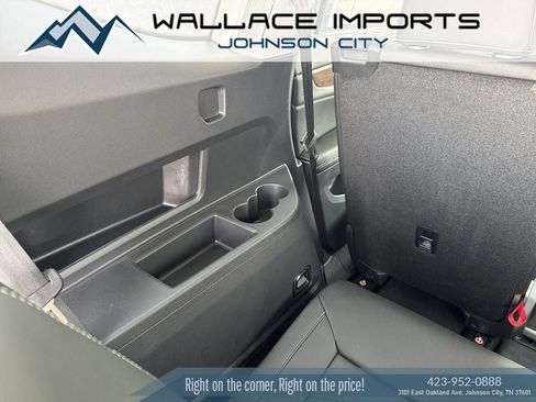 New 2026 Volkswagen Atlas SE AWD/4WD image 32