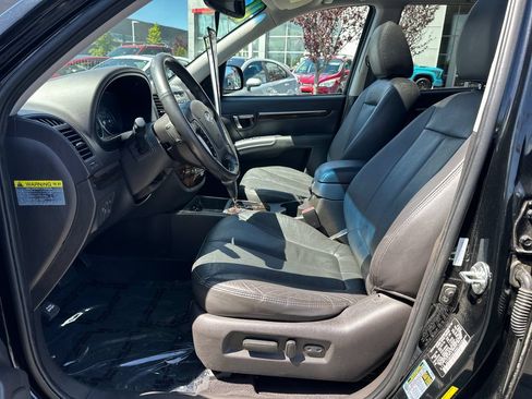 Used 2011 Hyundai Santa Fe Limited FWD image 12