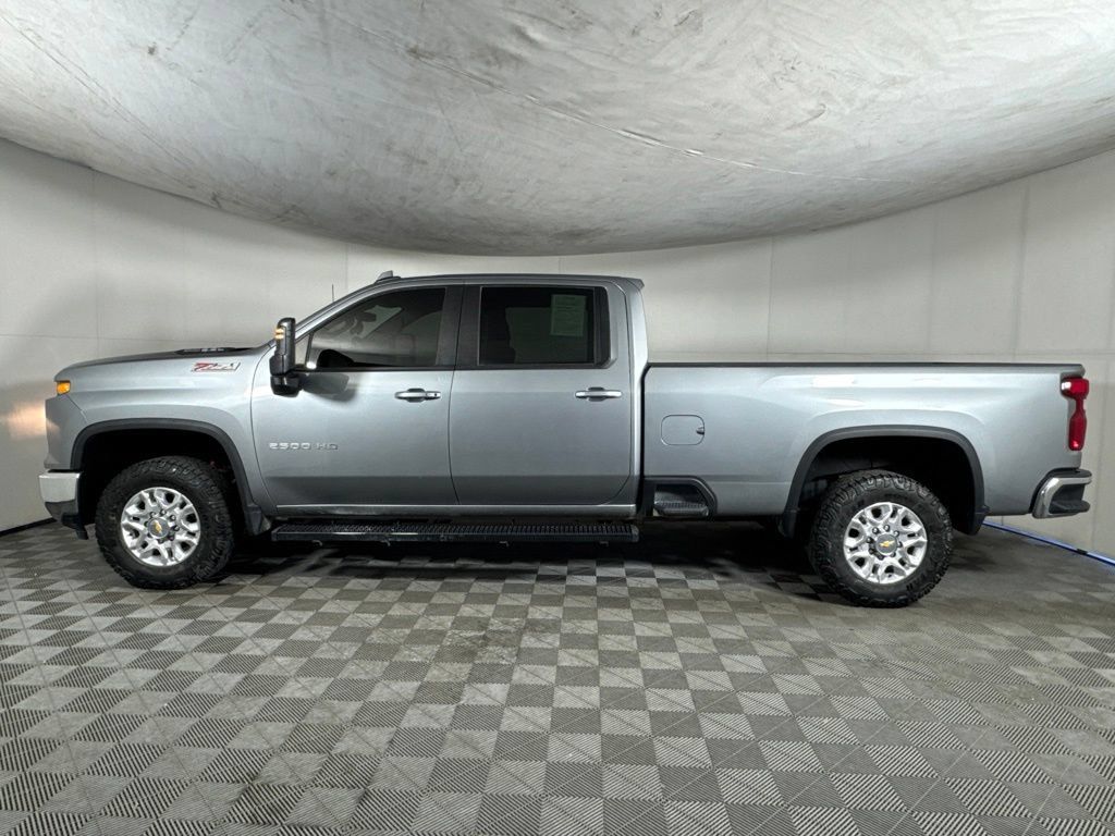 Certified 2024 Chevrolet Silverado 2500 LT AWD/4WD image 14