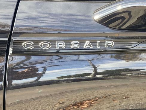 New 2026 Lincoln Corsair Reserve w/ Jet Appearance Package image 13