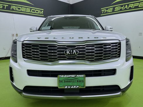 Used 2020 Kia Telluride EX image 3