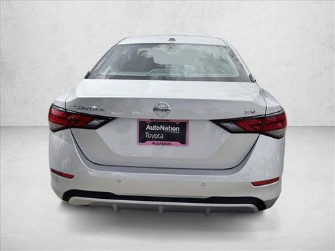 Used 2022 Nissan Sentra SV FWD image 6