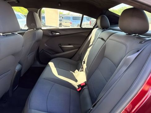 Used 2016 Chevrolet Cruze LT w/ Convenience Package FWD image 17