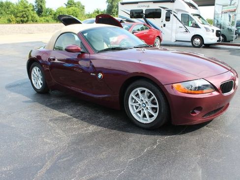 Used 2004 BMW Z4 2.5i RWD image 11
