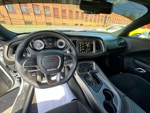Used 2023 Dodge Challenger R/T Scat Pack RWD image 18
