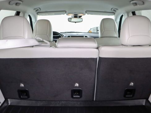 Used 2020 Jeep Cherokee Latitude Lux w/ Quick Order Package 26H Lux image 28