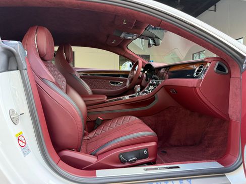 Used 2022 Bentley Continental GT Speed AWD/4WD image 26