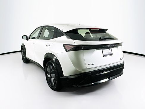 Used 2024 Nissan Ariya AWD image 5