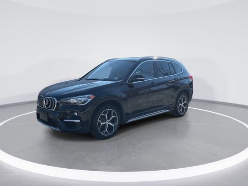 Used 2018 BMW X1 xDrive28i image 4