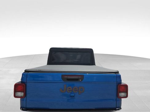 Used 2021 Jeep Gladiator Mojave AWD/4WD image 9
