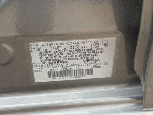 Used 2025 Nissan Versa SV FWD image 24