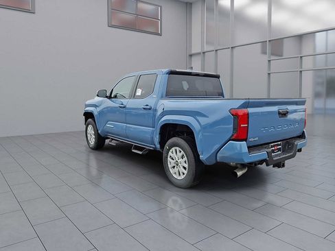 New 2026 Toyota Tacoma SR5 image 9
