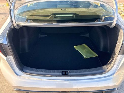 Used 2026 Toyota Corolla SE image 22