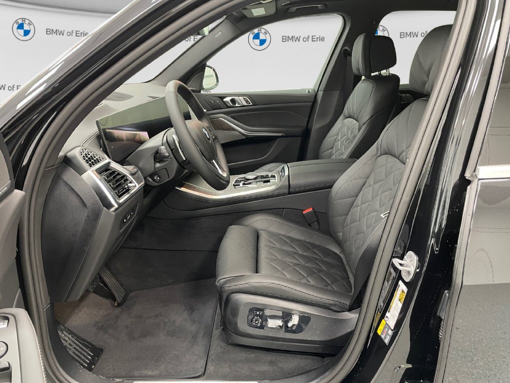 New 2026 BMW X5 xDrive50e AWD/4WD image 7