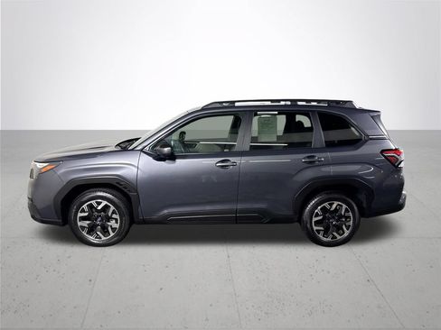 Certified 2025 Subaru Forester Premium AWD/4WD image 10