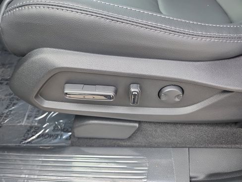 New 2025 Honda Pilot Touring image 20