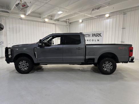 Used 2024 Ford F250 Lariat w/ Lariat Ultimate Package image 2