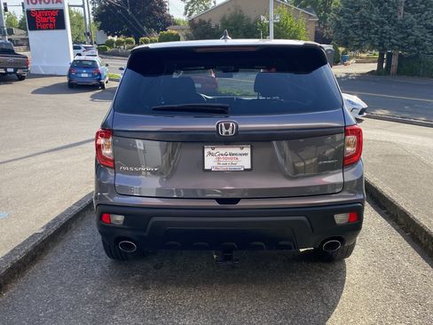 Used 2019 Honda Passport Sport image 5