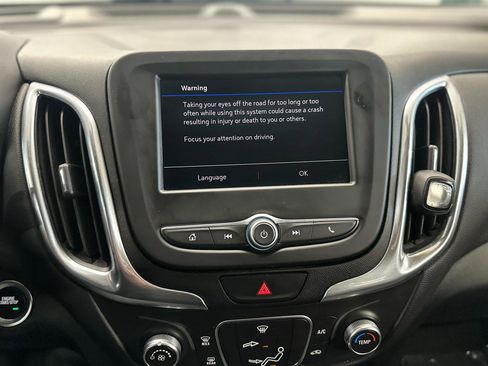 Used 2021 Chevrolet Equinox LT FWD image 23
