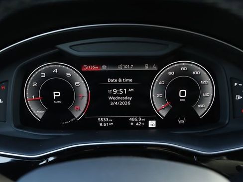 Used 2025 Audi Q7 2.0T Premium w/ Convenience Plus Package image 31