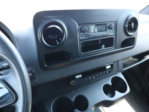 Used 2019 Mercedes-Benz Sprinter 2500 w/ Driver Convenience Package image 15