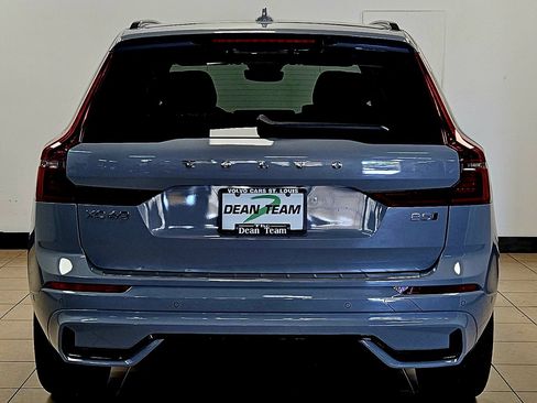 New 2026 Volvo XC60 B5 Ultra w/ Protection Package Premier image 9