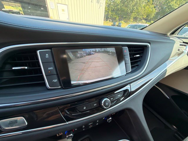 Used 2018 Buick Enclave Essence w/ Trailering Package AWD/4WD image 26