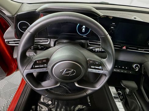 Certified 2022 Hyundai Elantra SEL w/ Convenience + Premium Package FWD image 21