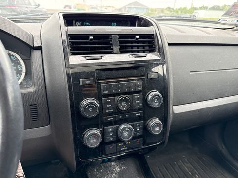 Used 2012 Ford Escape Limited AWD/4WD image 11