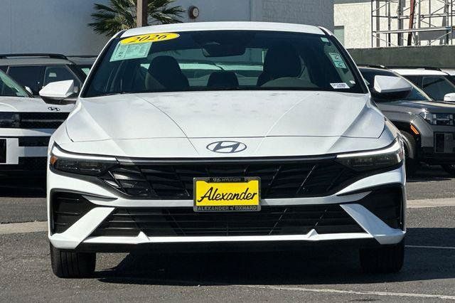 Certified 2026 Hyundai Elantra SE FWD image 9