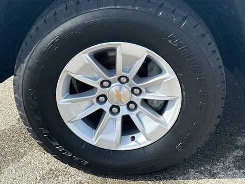 Used 2025 Chevrolet Silverado 1500 LT w/ Work Truck Package image 10