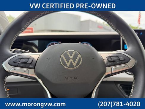 Certified 2025 Volkswagen Tiguan SE AWD/4WD image 43