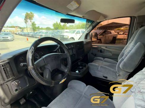 Used 2005 Chevrolet Express 1500 RWD image 7