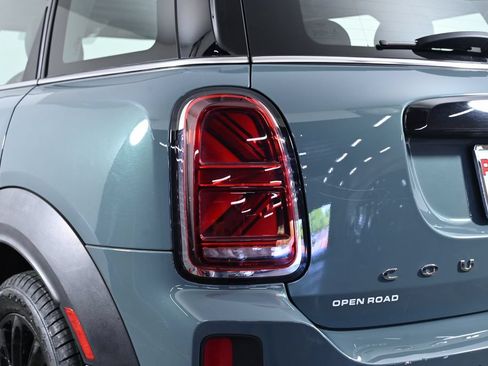 Used 2022 MINI Cooper Countryman S FWD image 8