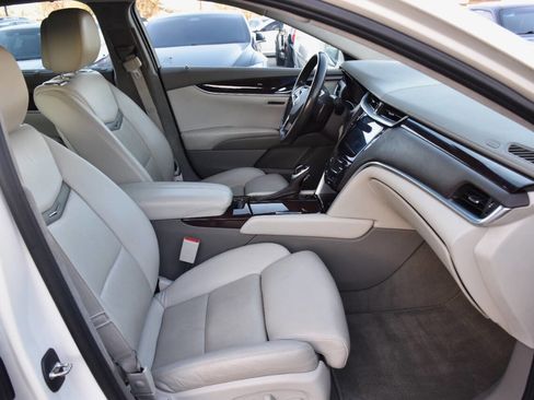 Used 2013 Cadillac XTS Platinum image 27