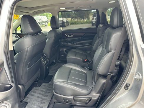 Used 2023 Subaru Ascent Touring AWD/4WD image 23