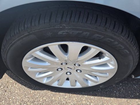 Used 2010 Ford Fusion Hybrid FWD image 29