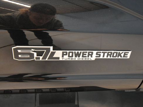 New 2025 Ford F250 Lariat w/ Lariat Ultimate Package image 32