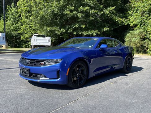 Used 2019 Chevrolet Camaro LT w/ RS Package RWD image 5