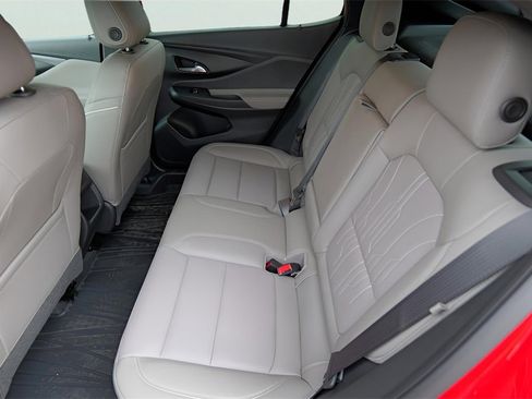 New 2026 Buick Envista Avenir image 19