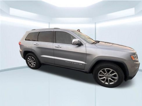 Used 2014 Jeep Grand Cherokee Limited w/ Trailer Tow Group IV image 5