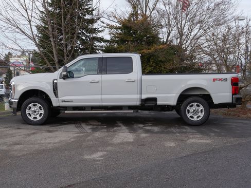 New 2026 Ford F250 XLT w/ XLT Premium Package image 18